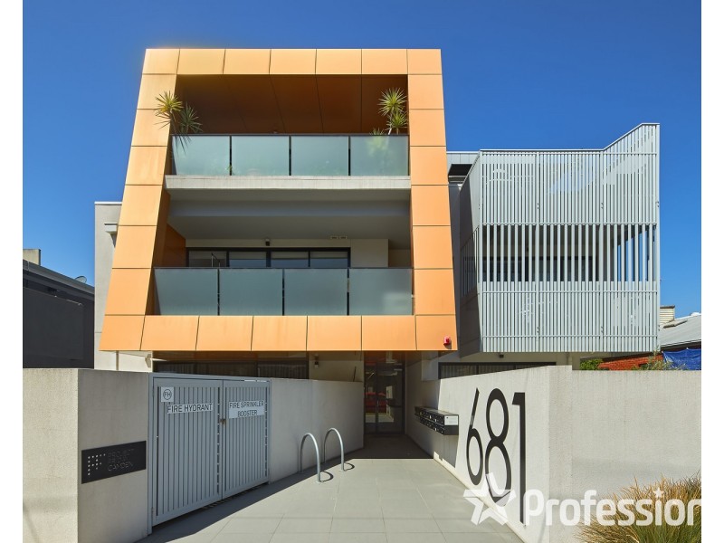 204/681 Inkerman Road, Caulfield North VIC 3161