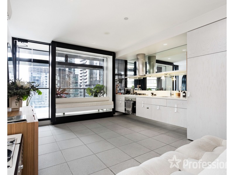 1111/12-14 Claremont Street, South Yarra VIC 3141