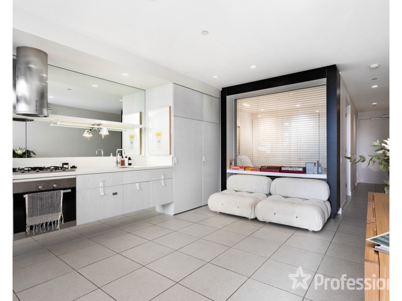 1111/12-14 Claremont Street, South Yarra VIC 3141