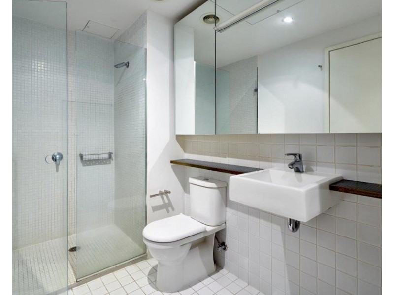 S1209/8 Waterview Walk, Docklands VIC 3008