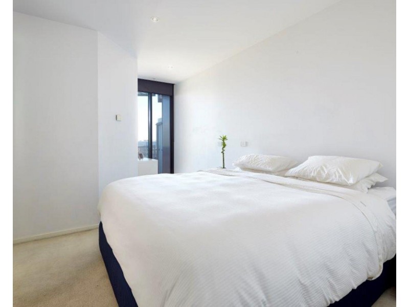 S1209/8 Waterview Walk, Docklands VIC 3008