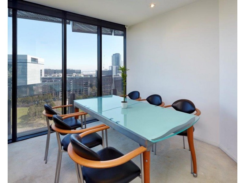 S1209/8 Waterview Walk, Docklands VIC 3008