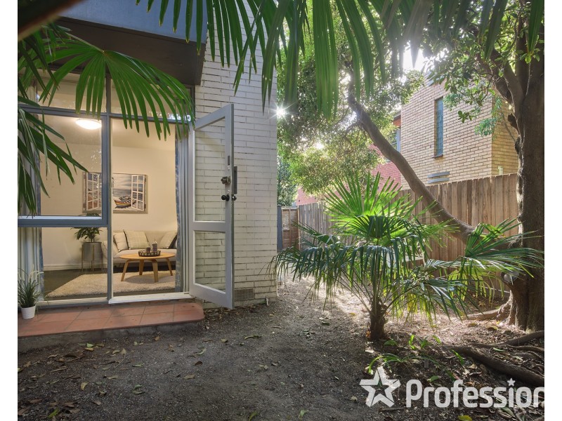 6/180 Barkly Street, St Kilda VIC 3182