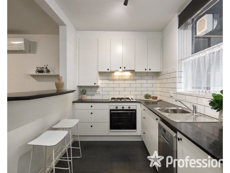 6/180 Barkly Street, St Kilda VIC 3182