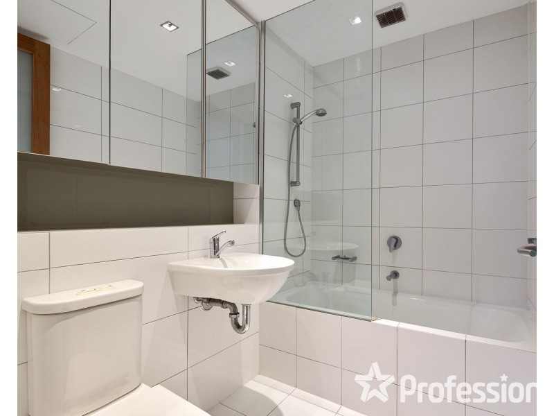 8/12 Pakington Street, St Kilda VIC 3182