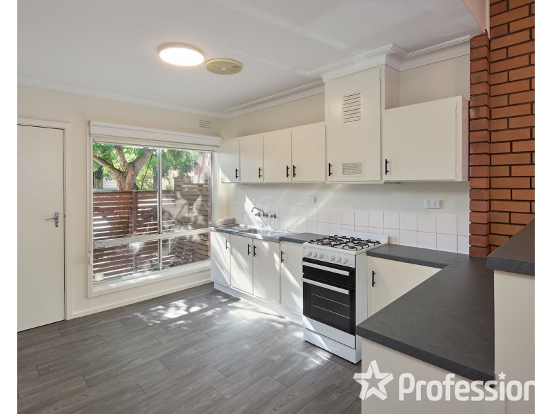 2/26 Clifton Grove, Preston VIC 3072