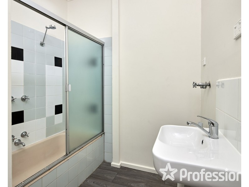 2/26 Clifton Grove, Preston VIC 3072