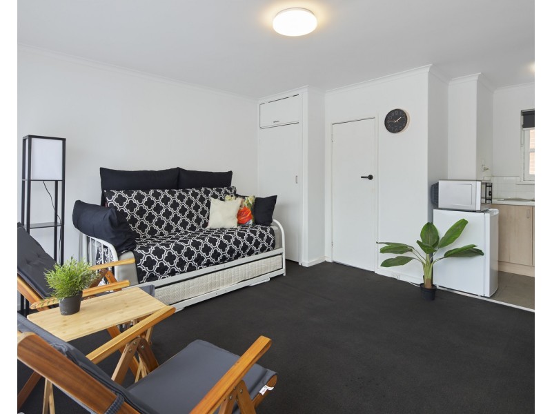 9/55 Jackson Street, St Kilda VIC 3182