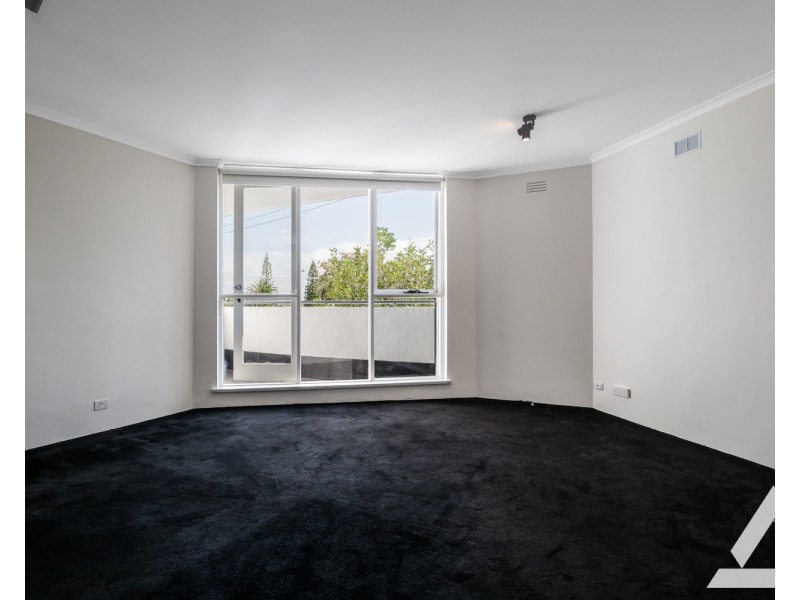 6/44 Marine Parade, St Kilda VIC 3182