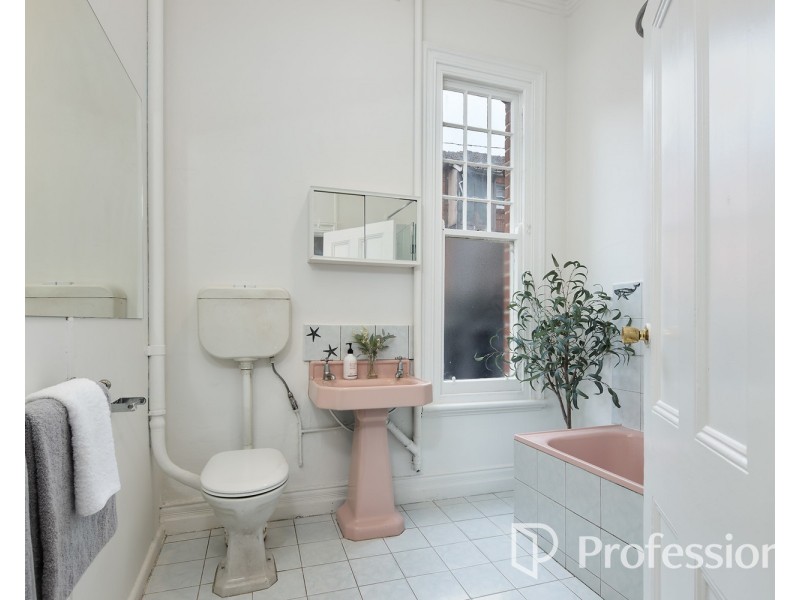 2 Mozart Street, St Kilda VIC 3182