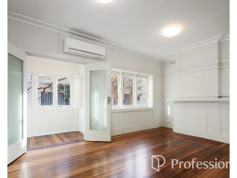 2/5 Jackson Street, St Kilda VIC 3182