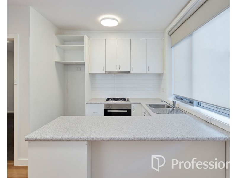 1/4 Burnett Street, St Kilda VIC 3182