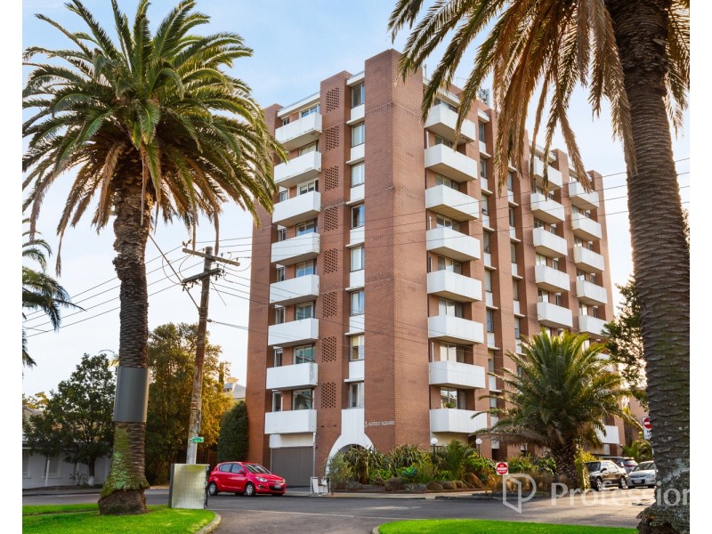 62/3 Alfred Square, St Kilda VIC 3182