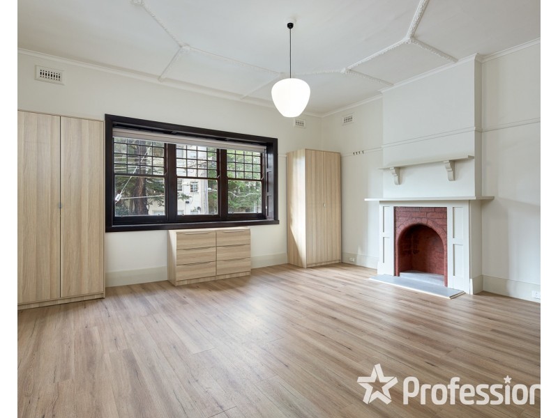 56 Dalgety Street, St Kilda VIC 3182