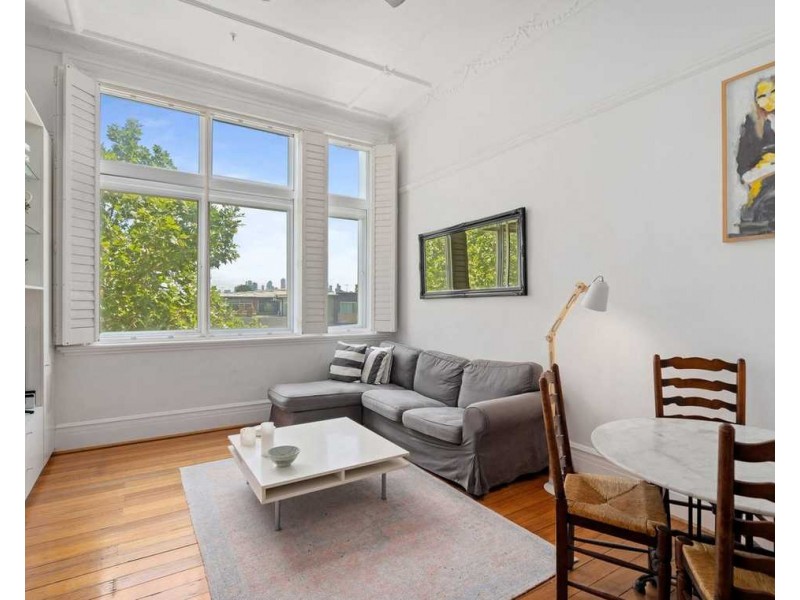 203/129 Fitzroy Street, St Kilda VIC 3182