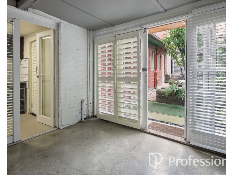 52 Robe Street, St Kilda VIC 3182