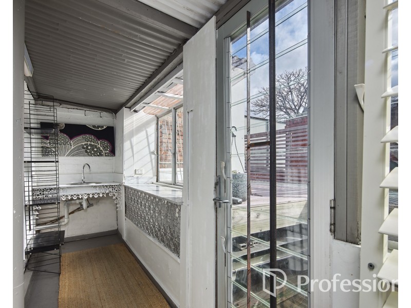 52 Robe Street, St Kilda VIC 3182