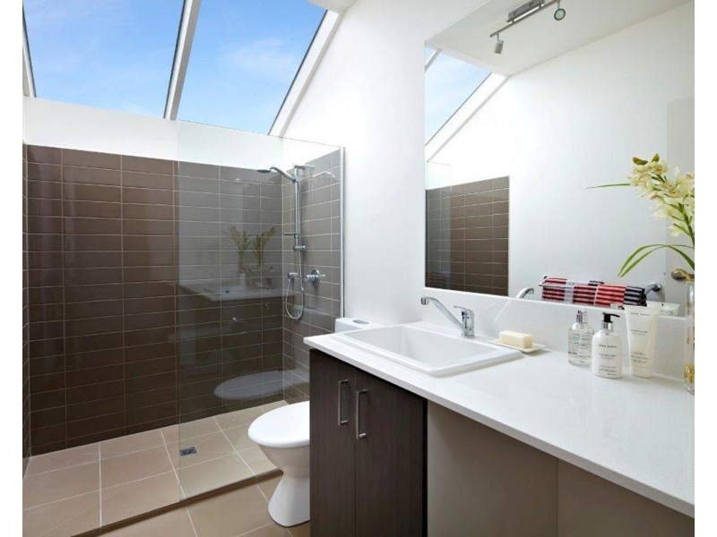 17/5 Lewisham Road, Windsor VIC 3181