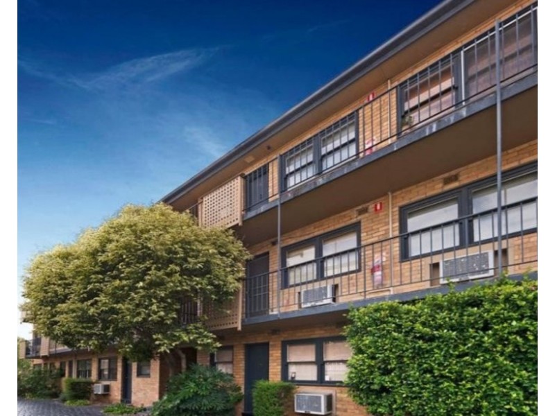 18/91 Ormond Road, Elwood VIC 3184