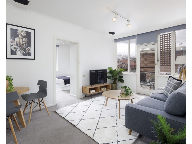 12/559 GlenHuntly Road, Elsternwick VIC 3185