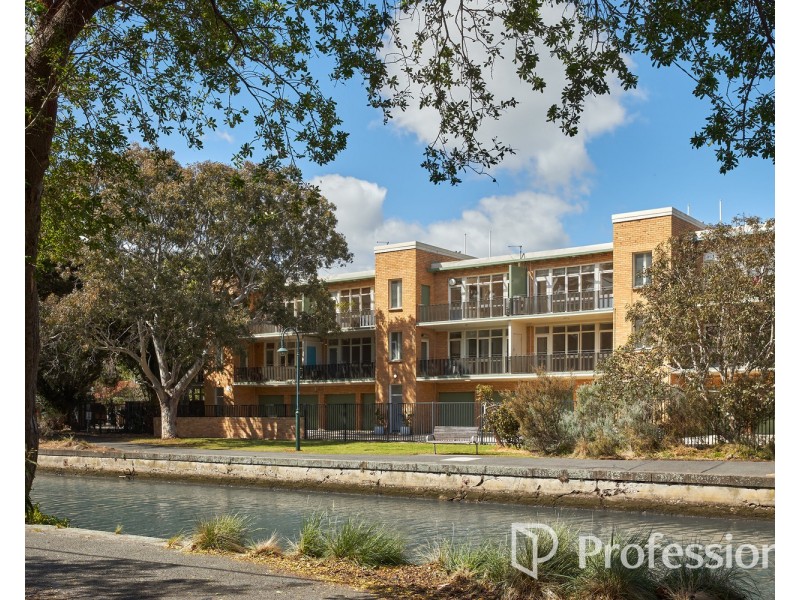 9/64 Broadway, Elwood VIC 3184