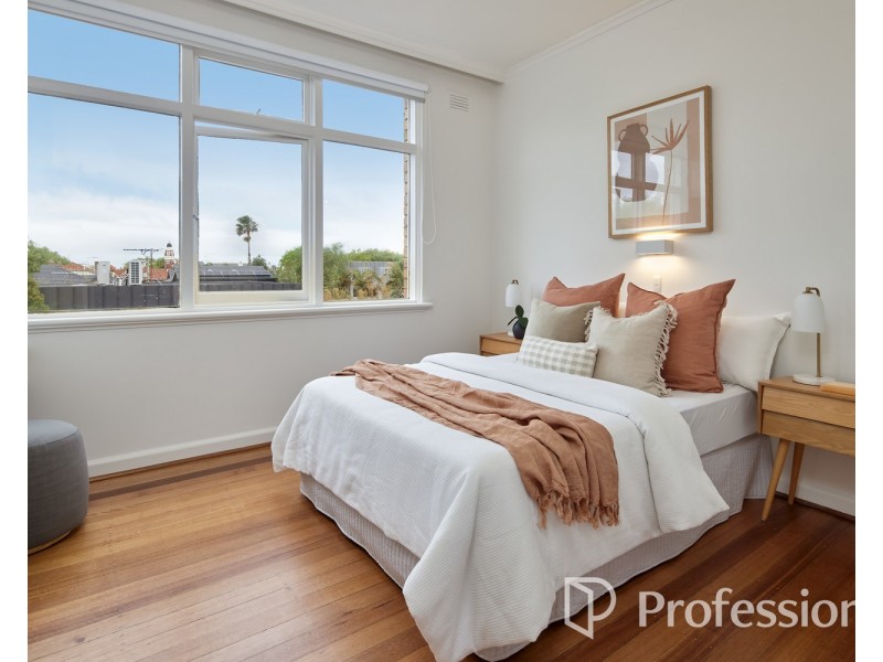9/64 Broadway, Elwood VIC 3184