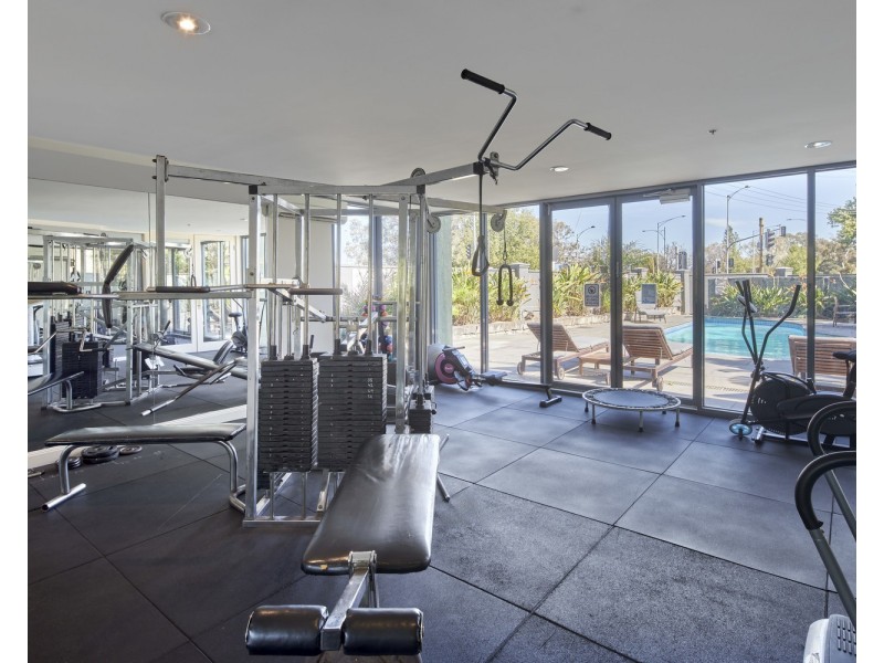 1001/81 Queens Road, Melbourne VIC 3004