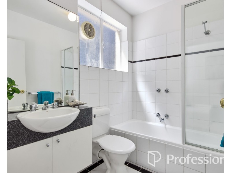 3/6 Sydney Road, Brunswick VIC 3056