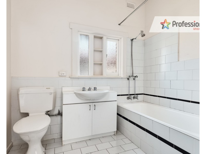8/6 Westbeach Road, St Kilda VIC 3182