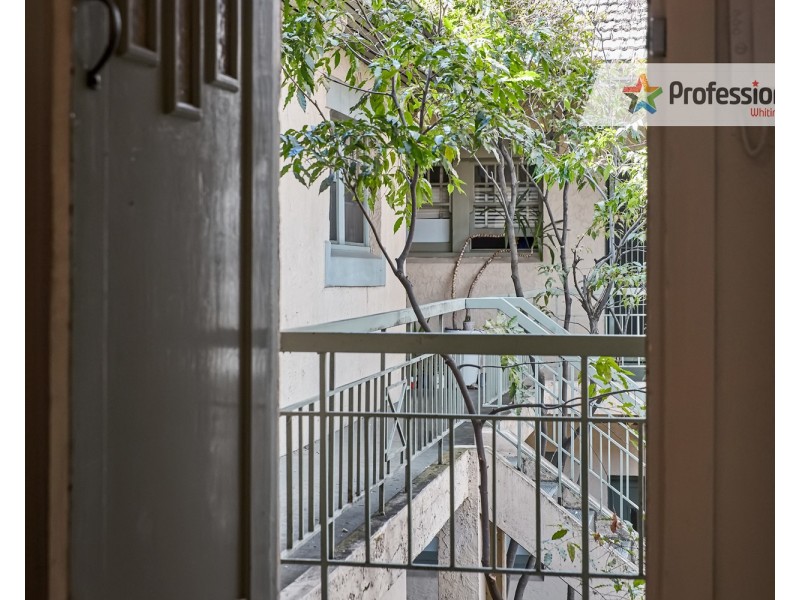 8/6 Westbeach Road, St Kilda VIC 3182