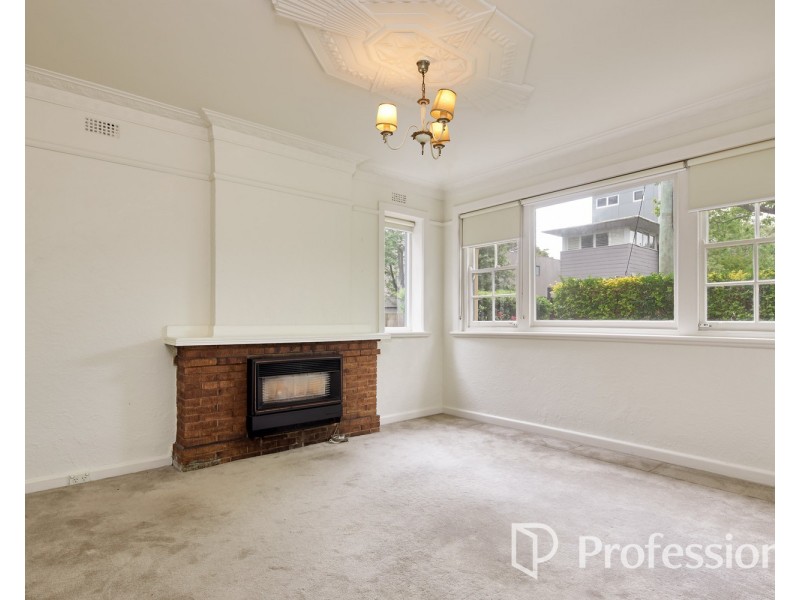 1/33 Kingsley Street, Elwood VIC 3184