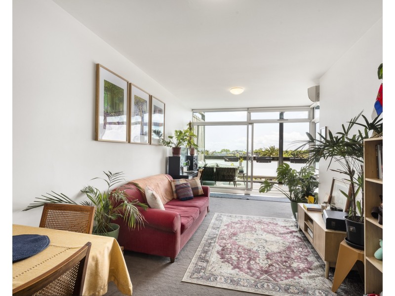 42/64 Fitzroy Street, St Kilda VIC 3182