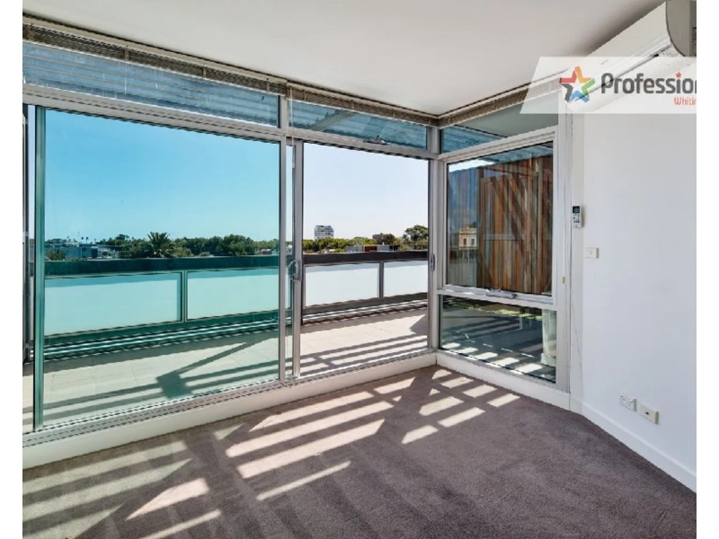 42/64 Fitzroy Street, St Kilda VIC 3182