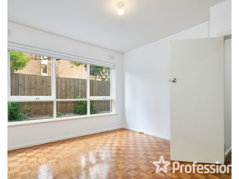 2/52 Hotham Street, St Kilda East VIC 3183