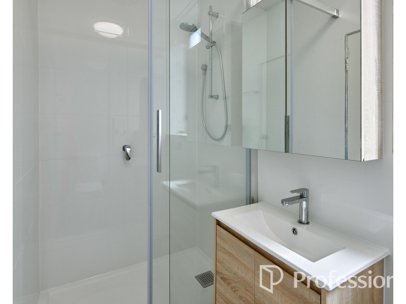 10/244 Barkly Street, St Kilda VIC 3182