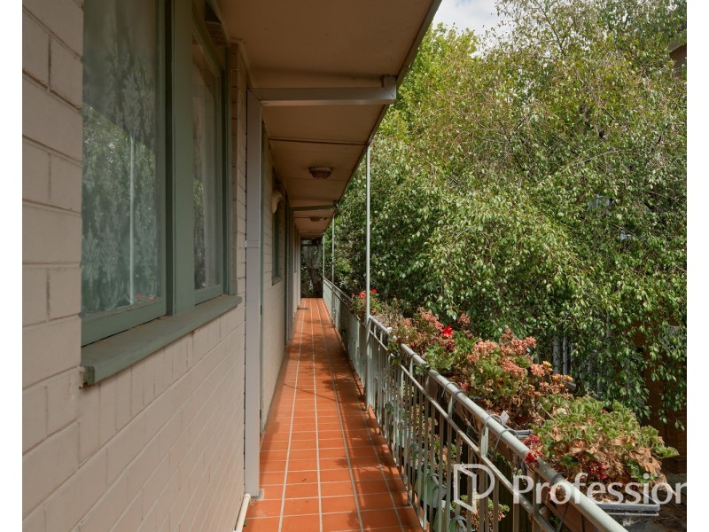 10/244 Barkly Street, St Kilda VIC 3182