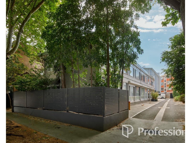 10/244 Barkly Street, St Kilda VIC 3182