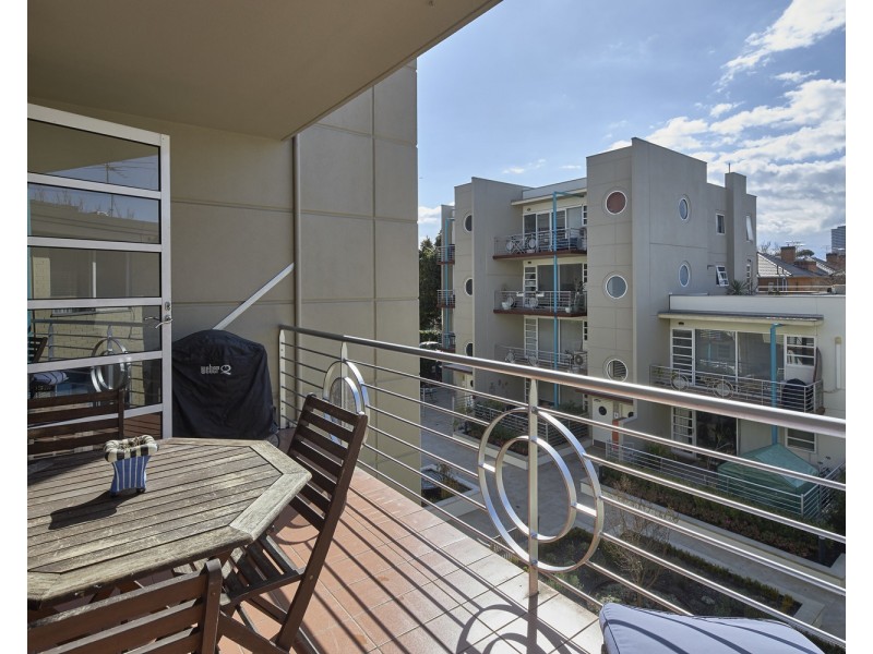 34/18-20 Esplanade, St Kilda VIC 3182