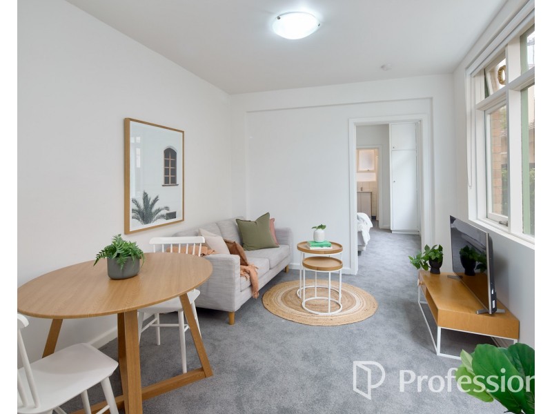 15/64 Broadway, Elwood VIC 3184