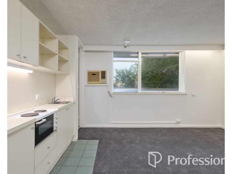 18/92 Grey Street, St Kilda VIC 3182