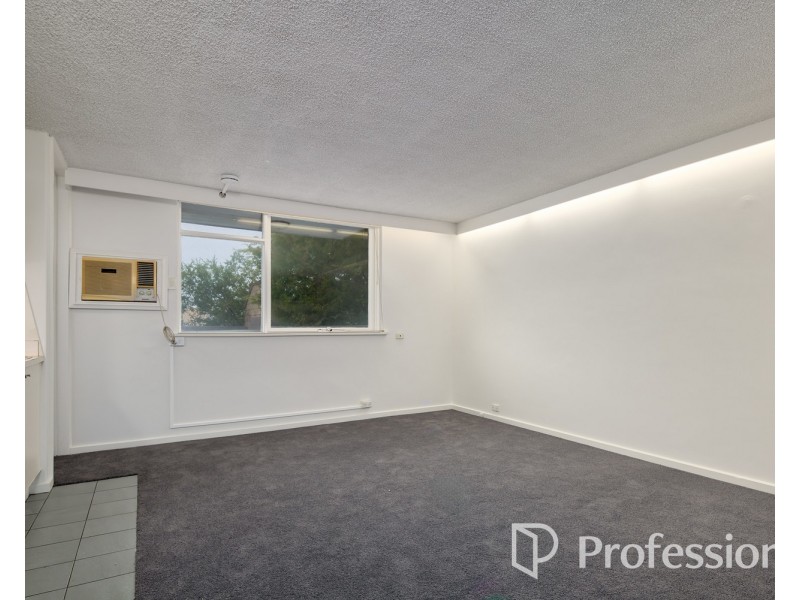 18/92 Grey Street, St Kilda VIC 3182
