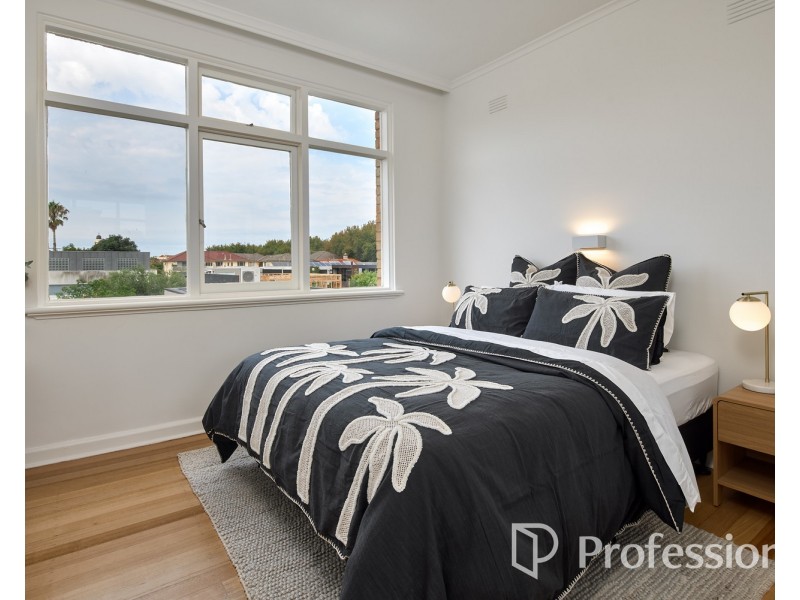 13/64 Broadway, Elwood VIC 3184