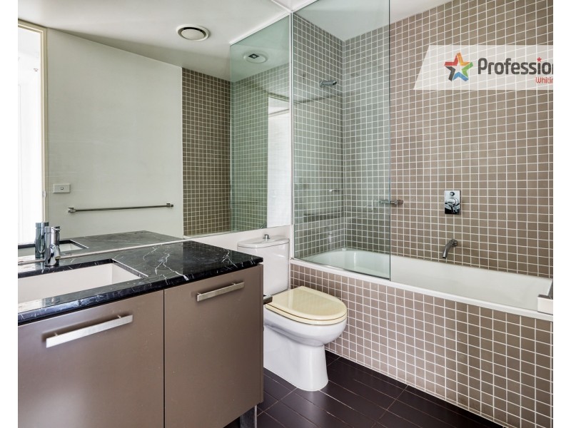 705/1 Roy Street, Melbourne VIC 3000