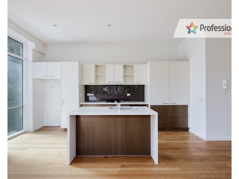 1/7 Beach Avenue, Elwood VIC 3184