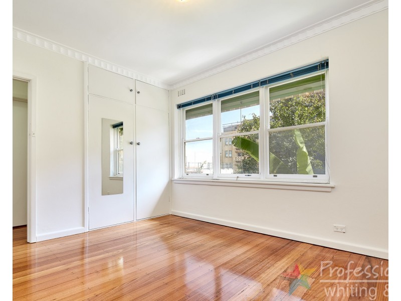 4/7 Woonsocket Court, St Kilda VIC 3182