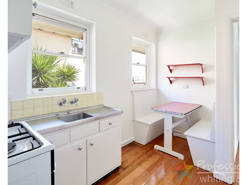 4/7 Woonsocket Court, St Kilda VIC 3182