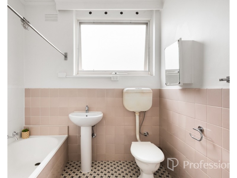 16/93 Glen Huntly Road, Elwood VIC 3184