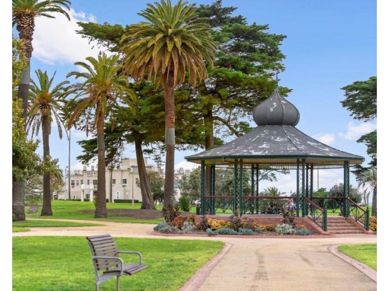 7/15 Acland Street, St Kilda VIC 3182