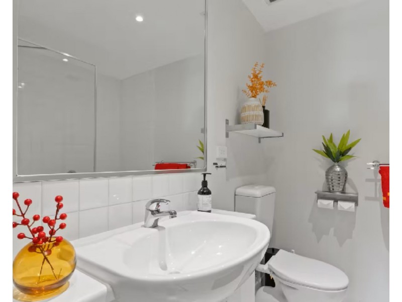 26/64 Fitzroy Street, St Kilda VIC 3182