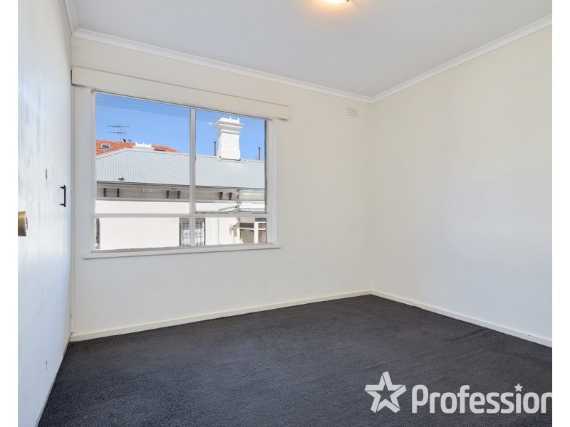 8/22 Mitford Street, St Kilda VIC 3182